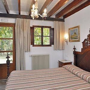 Habitación con Cama King
